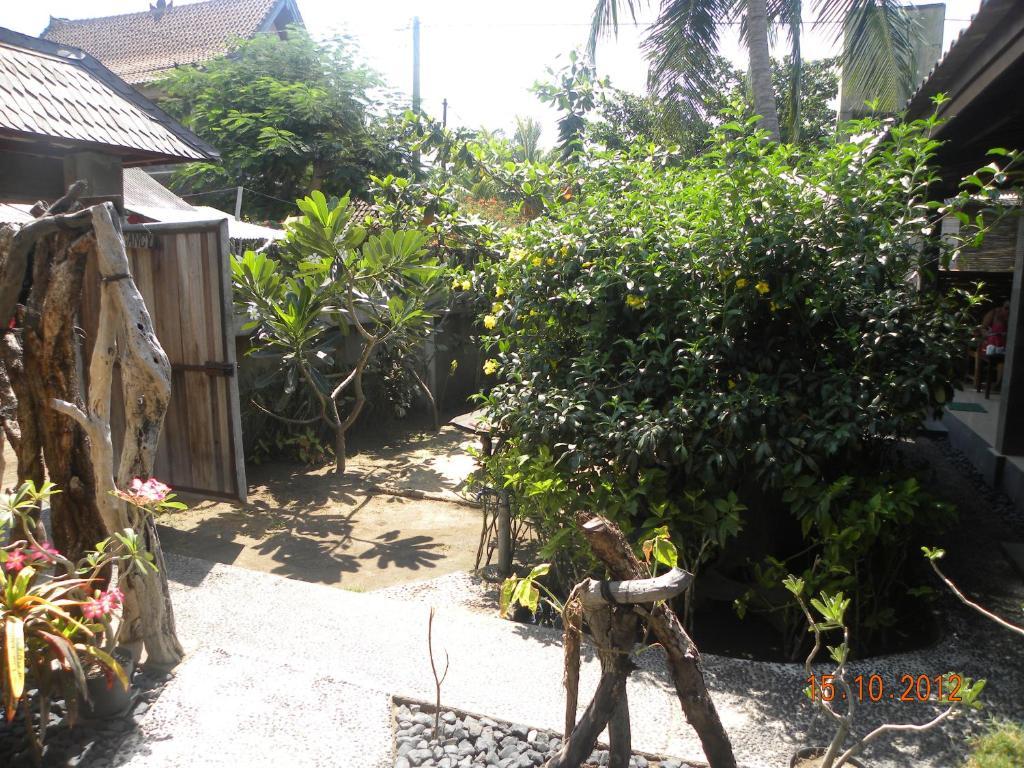 Malino Homestay Gili Trawangan Luaran gambar